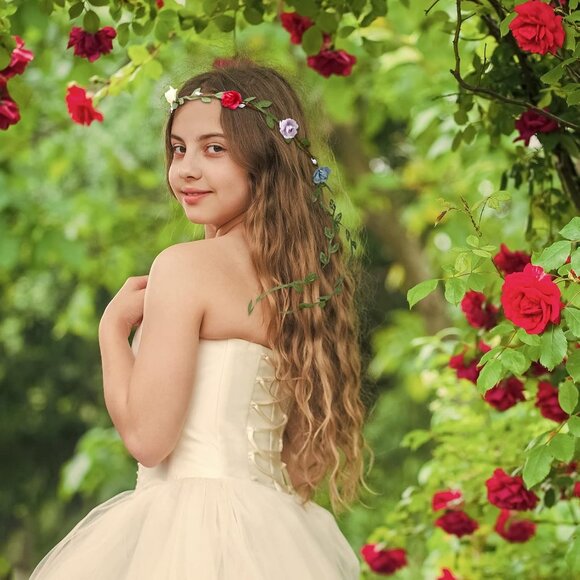 Assorted Flower Crown Headbands for Women Girls Bohemian Garlands 100 Pack - Picture 7 of 7